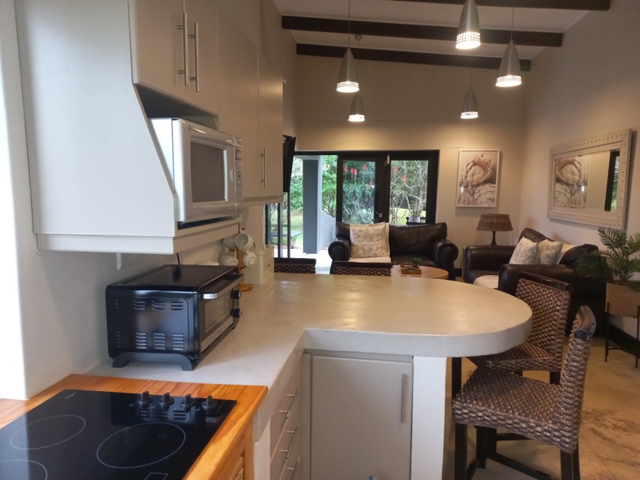 4 Bedroom Property for Sale in Hoekwil Western Cape